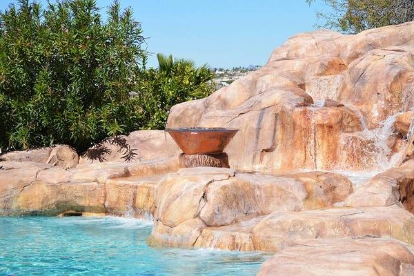 Quels sont les domaines d'intervention d'un professionnel de la piscine ?