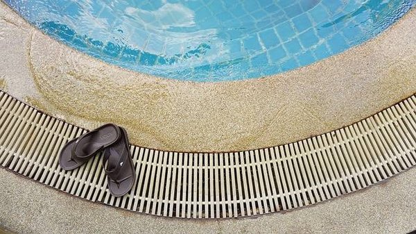 Tout ce que vous devez savoir sur les accessoires de piscine